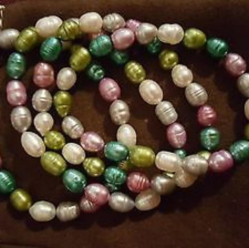 Set, four baroque cultured pearl bracelets